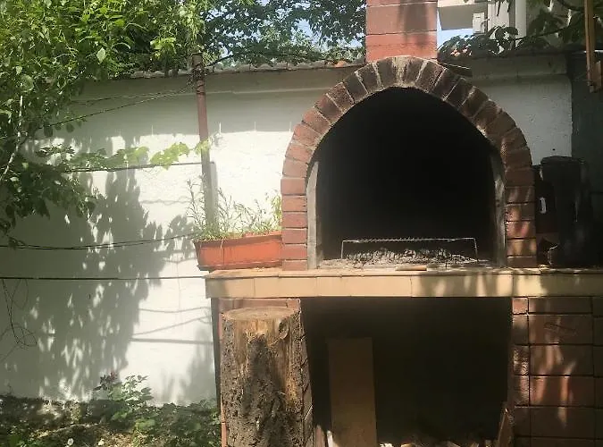 Spacious And Cozy 3bd+terrace Couples